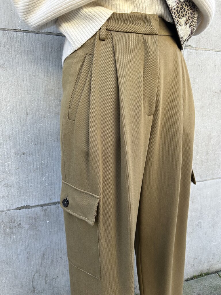 Attic & Barn Fayette pant - green/beige