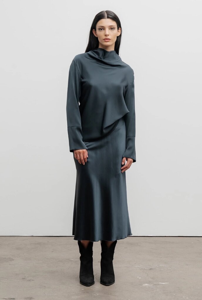 Ahlvar Gallery Hana Satin Skirt - Blue Grey