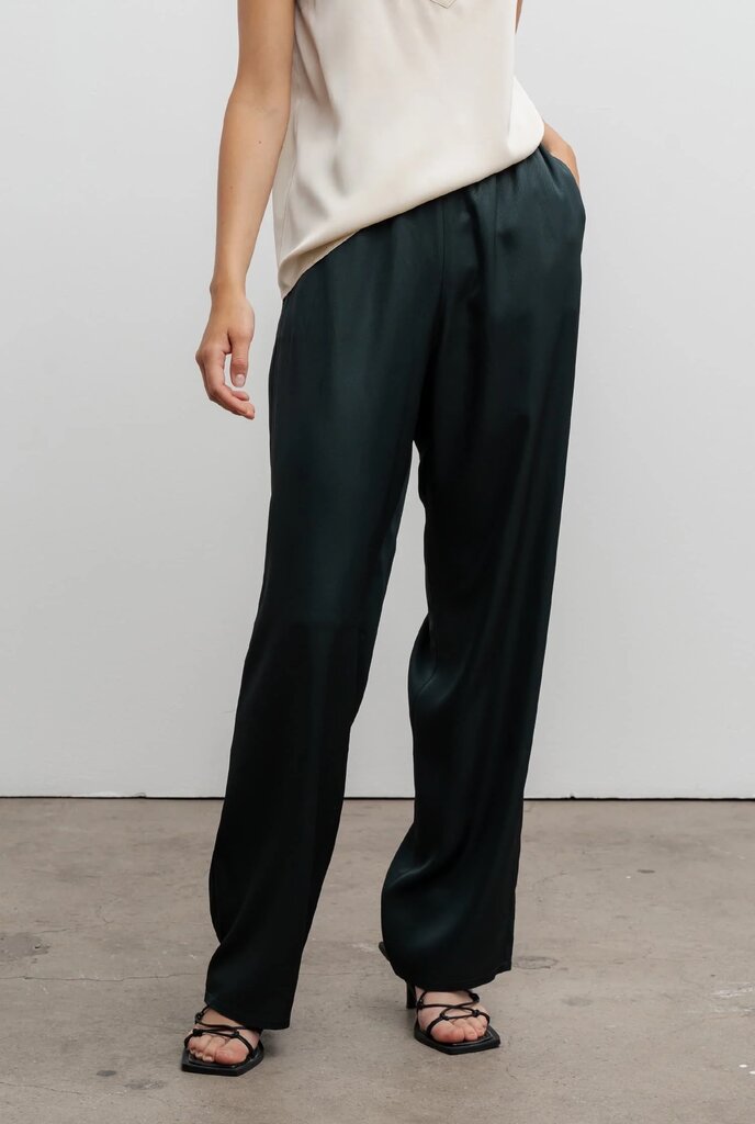 Ahlvar Gallery Ayla Trousers - Deep Forest