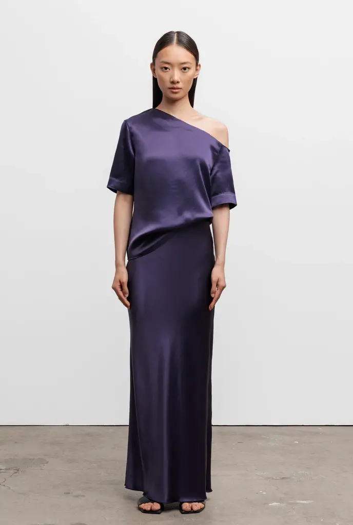 Ahlvar Gallery Hana Long Logo Skirt - Plum