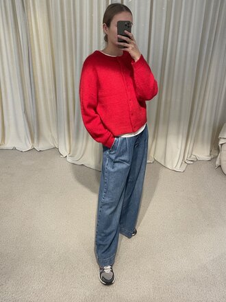 ONE and OTHER Toni Cardigan - True Red