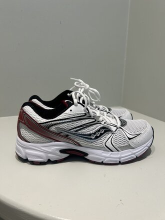 Saucony Ride Millennium - White/Red