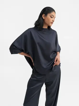 Ahlvar Gallery Tori satin tee - Blue grey