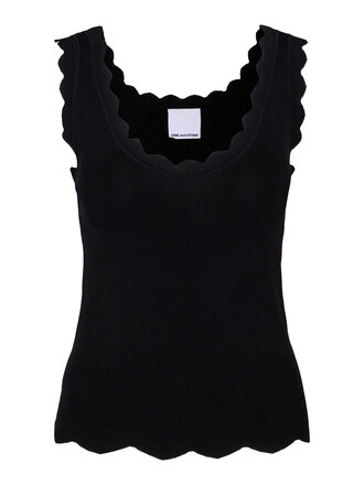ONE and OTHER Tru Knitted Top - Black