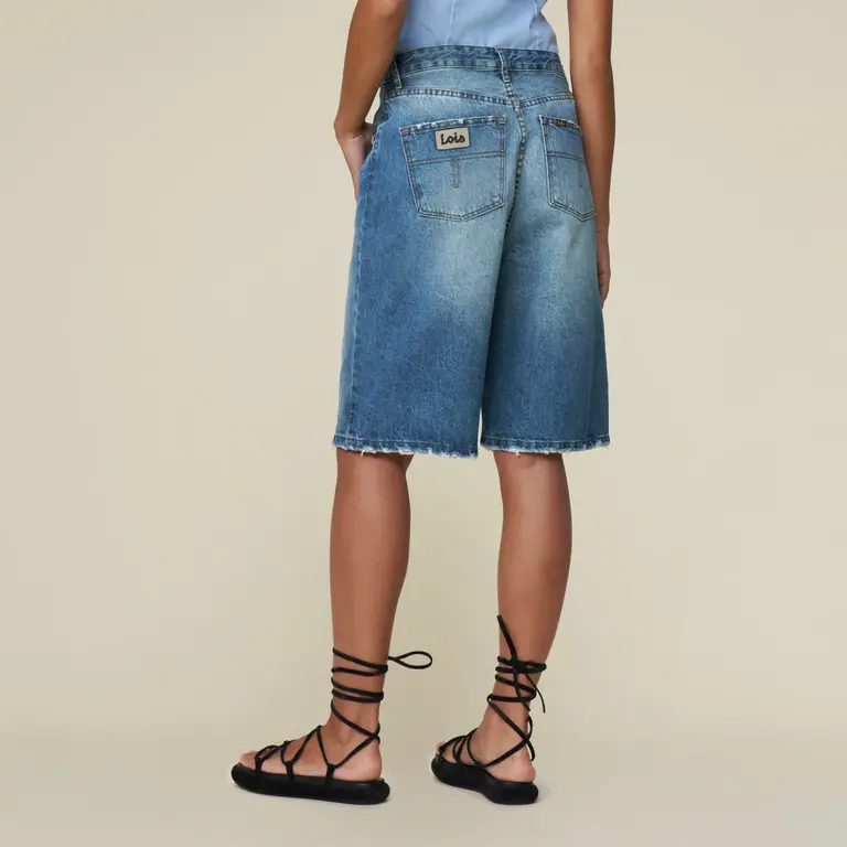 Lois Camille Short - Distressed Double Stone
