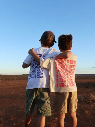 LN Knits Kids 'It Comes In Waves' T-Shirt - Cream