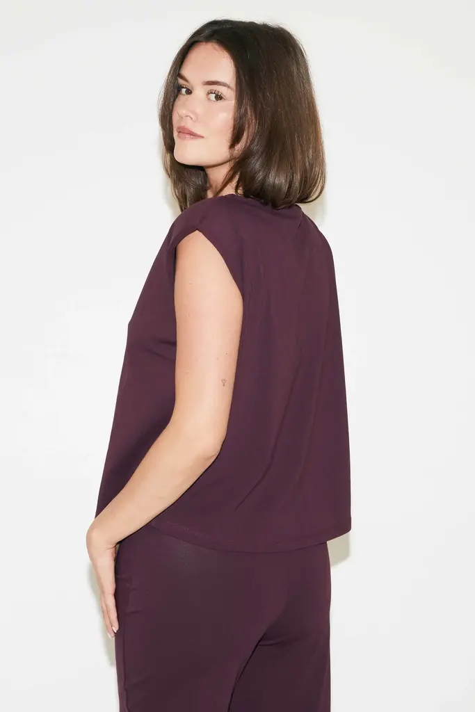 RE/BORN Lien top - Vino
