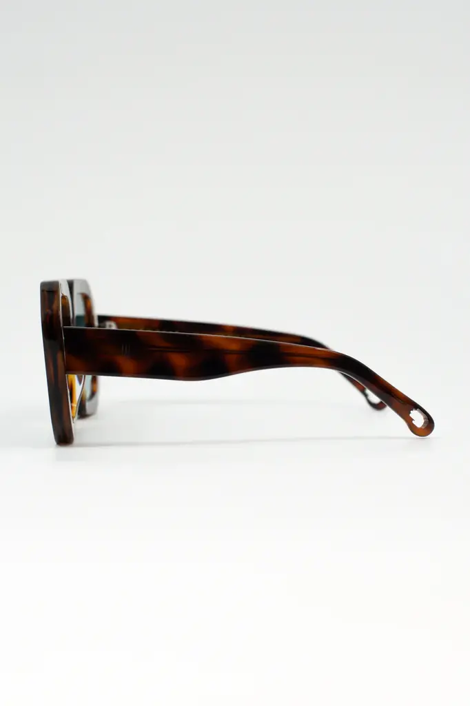 Nathalie Vleeschouwer Onassis Sunglasses - Tortoise/Bottle