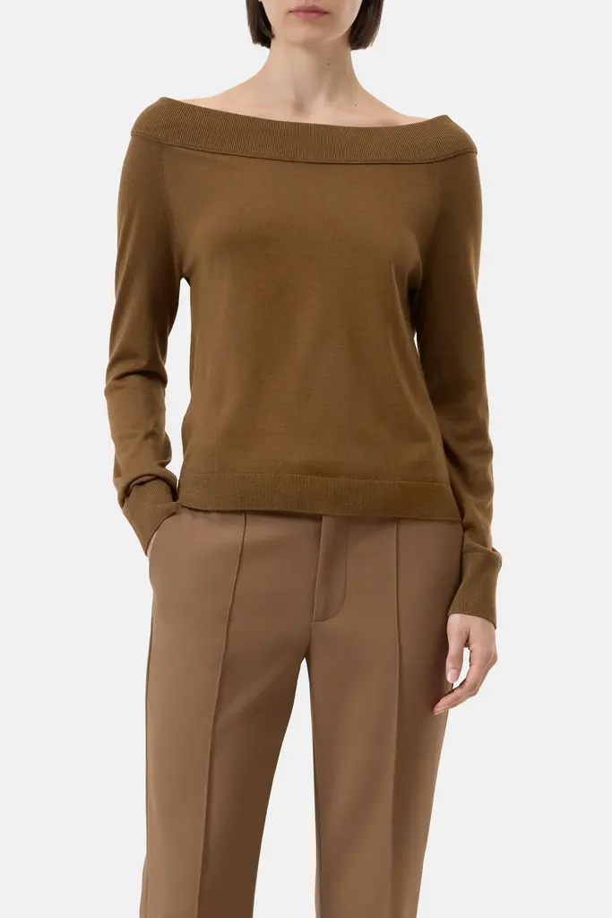 Closed Wide Neck Longsleeve - Brown