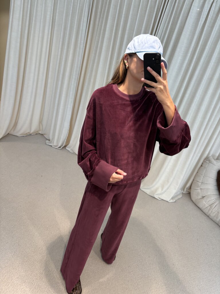 Love Sundaily Emmanuel Pants - Velour Burgundy