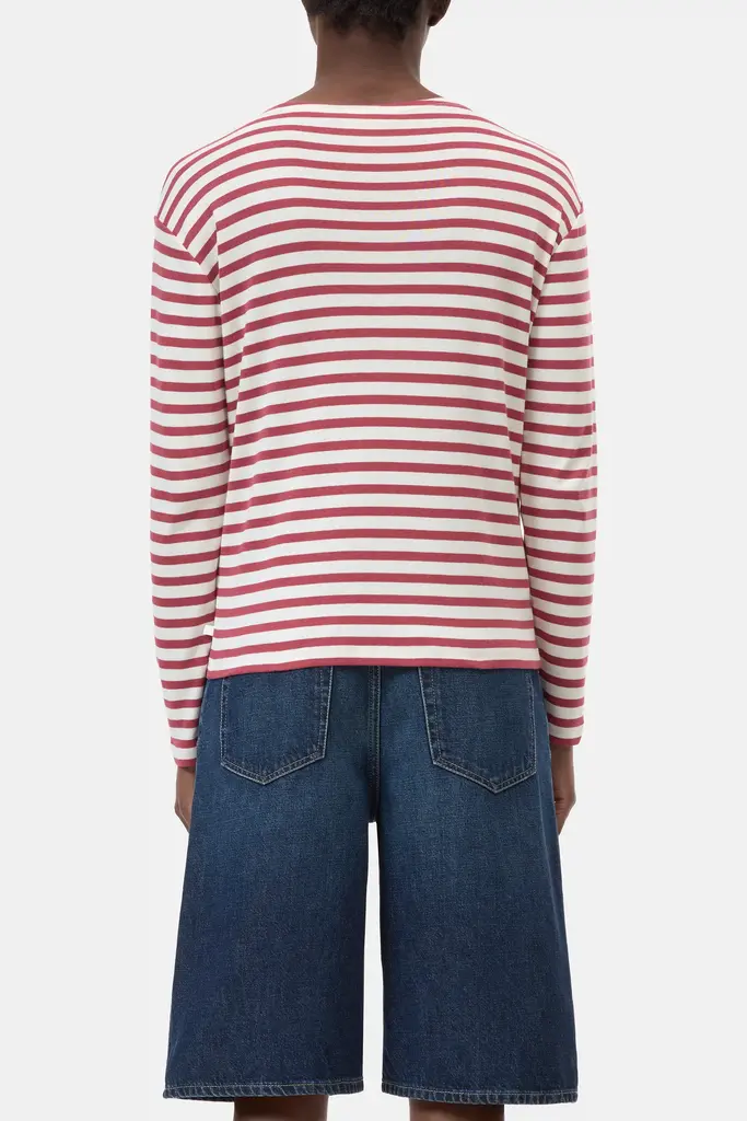 Closed Basic Longsleeve - Cherry Red