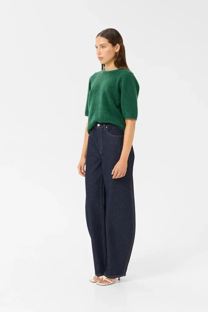 Gestuz Alpha pullover tee - Posy green
