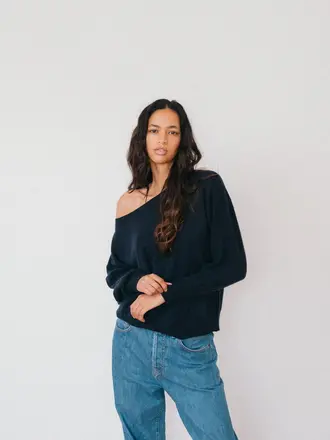 Raff Collective Emma Pull - Navy