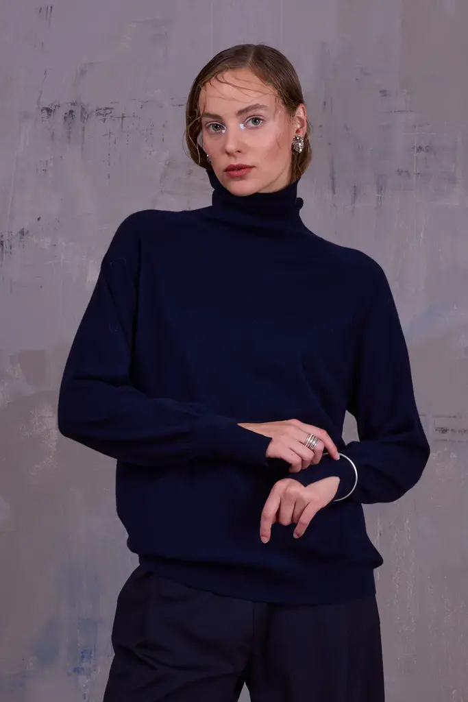 Nathalie Vleeschouwer Gaetan Turtleneck - Dark Navy