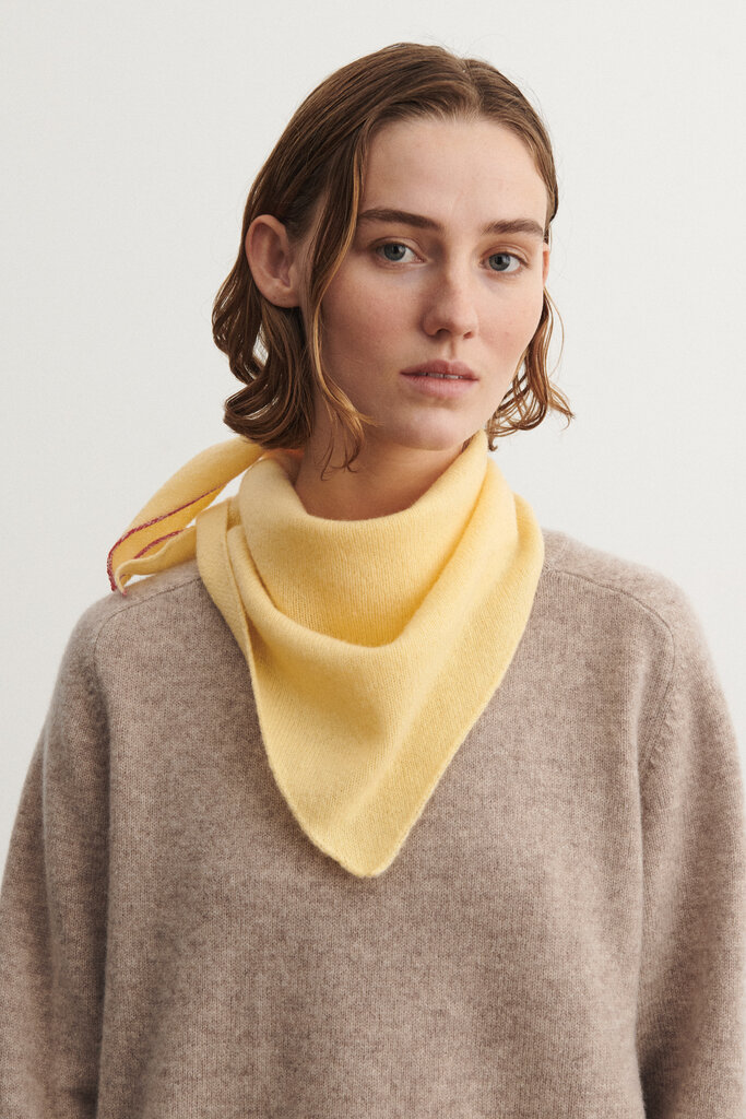 FUB Lambswool Bandana - Wheat