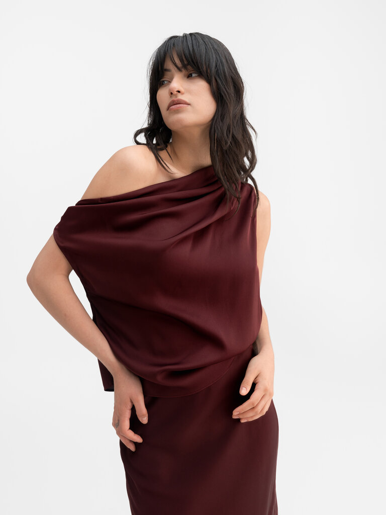 Ahlvar Gallery Lana Silk Tank - Burgundy