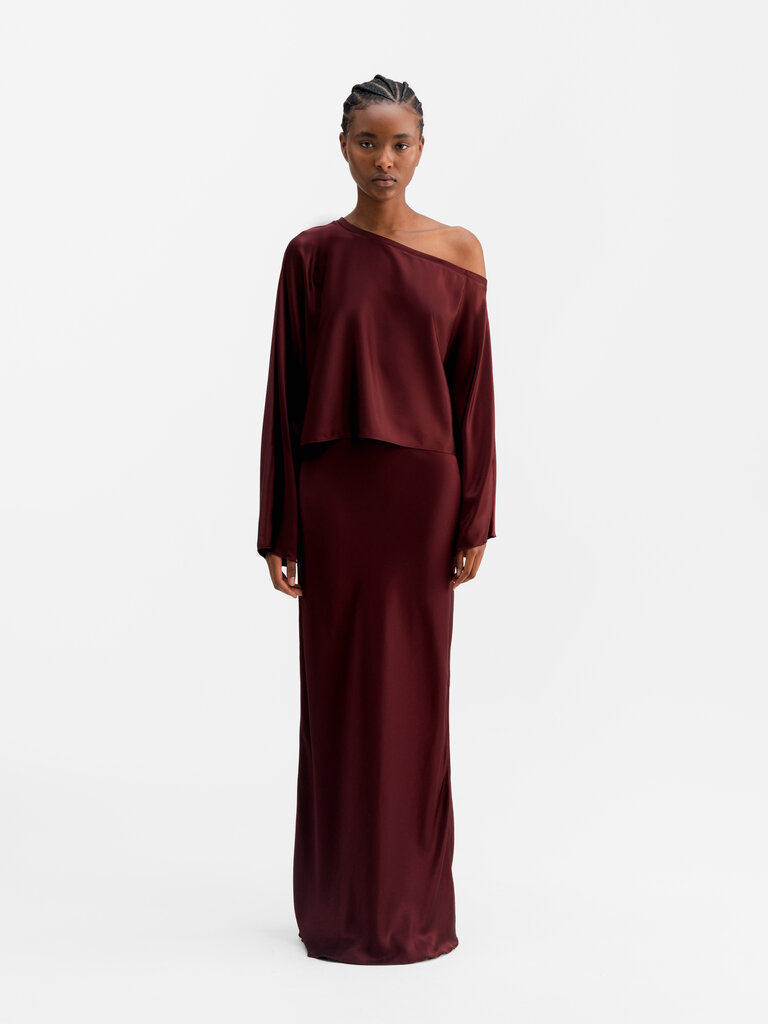 Ahlvar Gallery Alma Satin Blouse - Burgundy