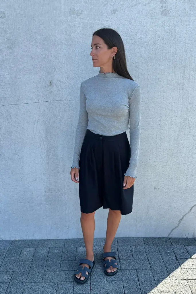 Âme Antwerp Malone Top - Grey
