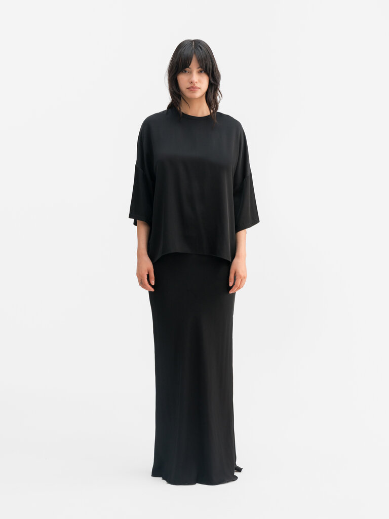 Ahlvar Gallery Hana Long Satin Skirt - Black