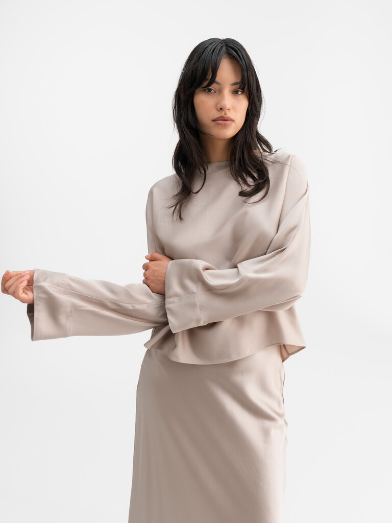 Ahlvar Gallery Nina Silk Blouse - Greige