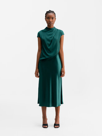Ahlvar Gallery Lima Silk Top - Dark Emerald
