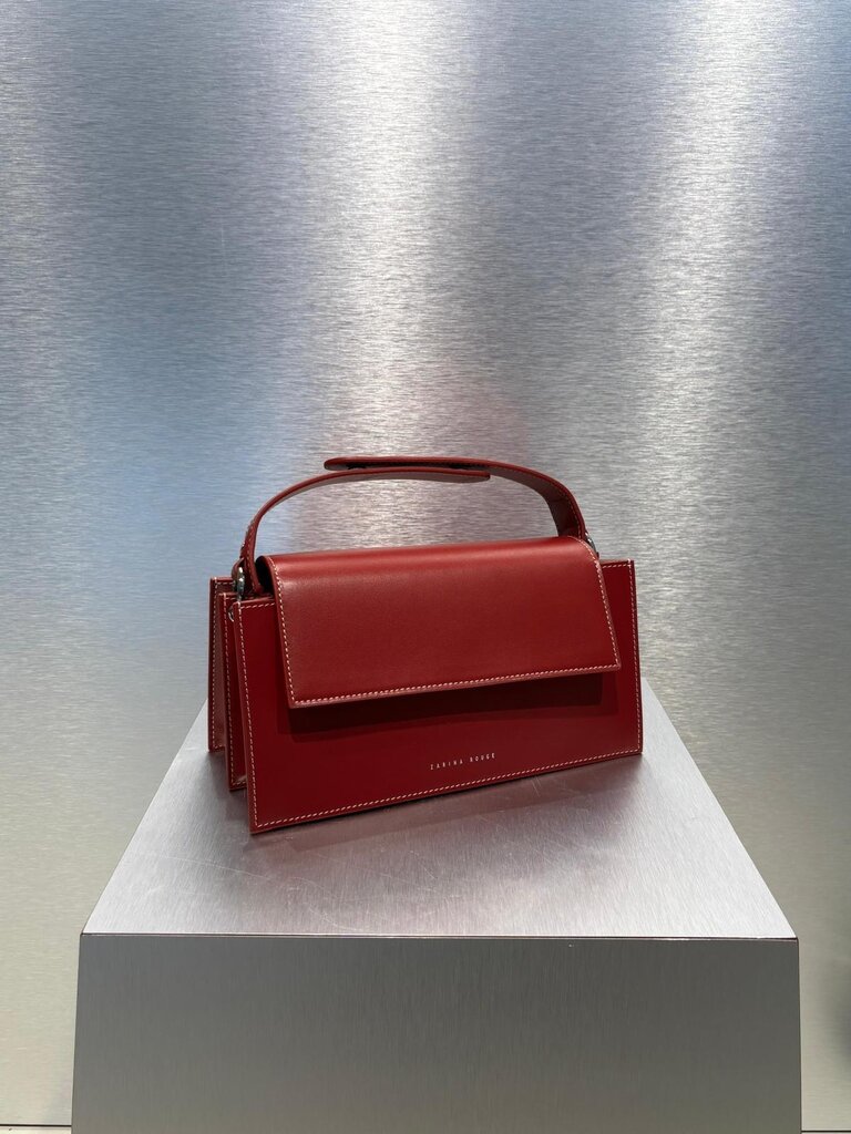 Zarina Rouge Leo Handbag - Bordeaux