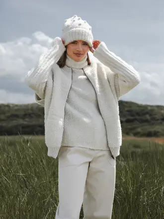 LN Knits Billy Bodywarmer - White