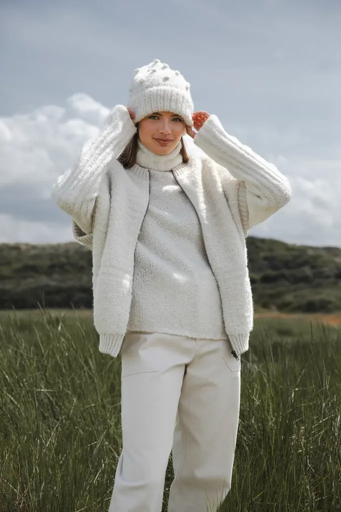 LN Knits Billy Bodywarmer - White