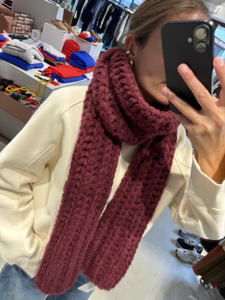 LN Knits Chunky Scarf - Burgundy