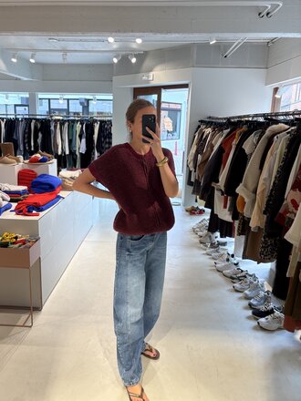 LN Knits Billy Bodywarmer - Burgundy