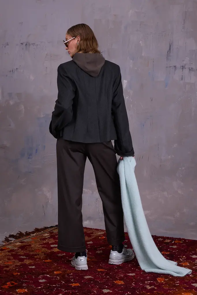 Nathalie Vleeschouwer Gaston Blazer - Forest