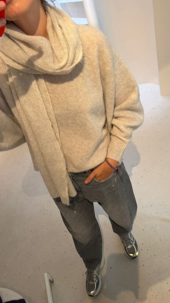 No Man's Land Knitted Sweater - Salt