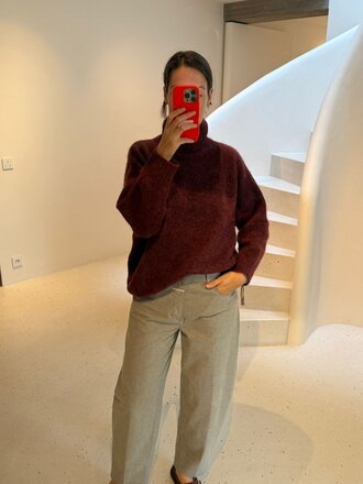 No Man's Land Knitted Turtleneck - Burgundy
