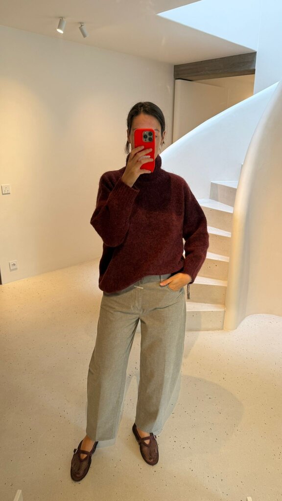 No Man's Land Knitted Turtleneck - Burgundy