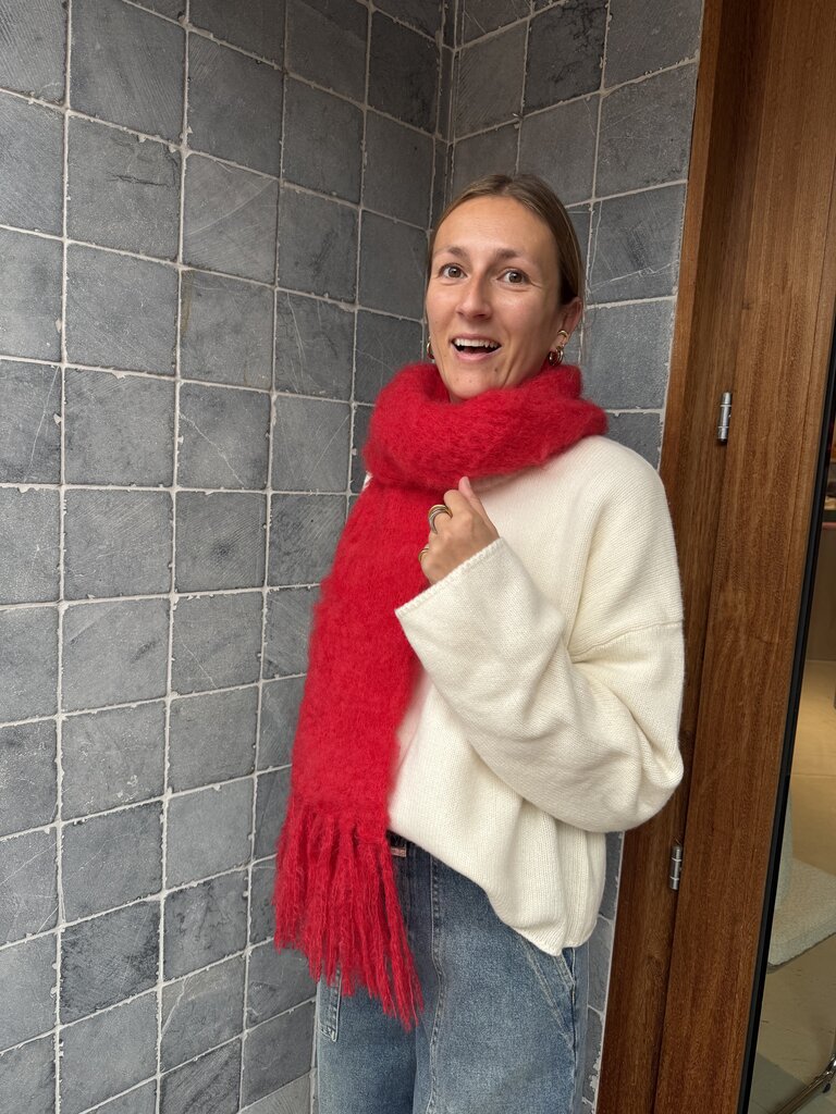 Hinterveld Snuggle Scarf - High Risk Red