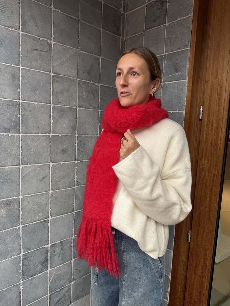 Hinterveld Snuggle Scarf - High Risk Red