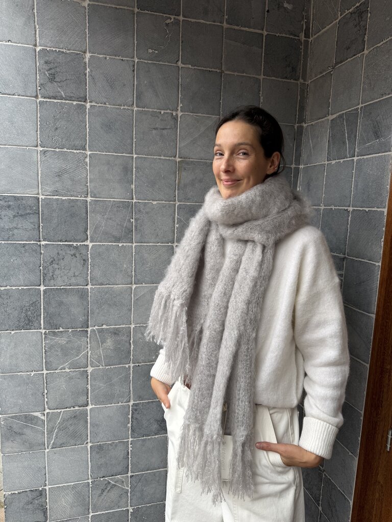 Hinterveld Snuggle Scarf - Light Grey