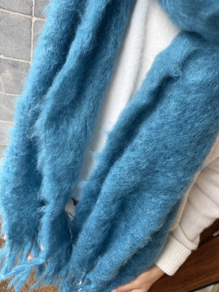 Hinterveld Snuggle Scarf - Cobalt
