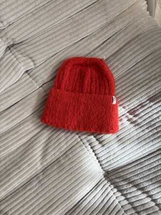 INTI Medellin Knitted Hat - Papaver