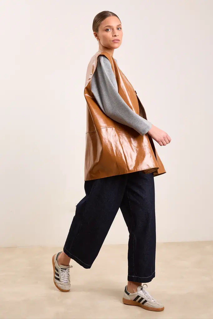 Studio Clique Tiany Shiny Vest - Caramel