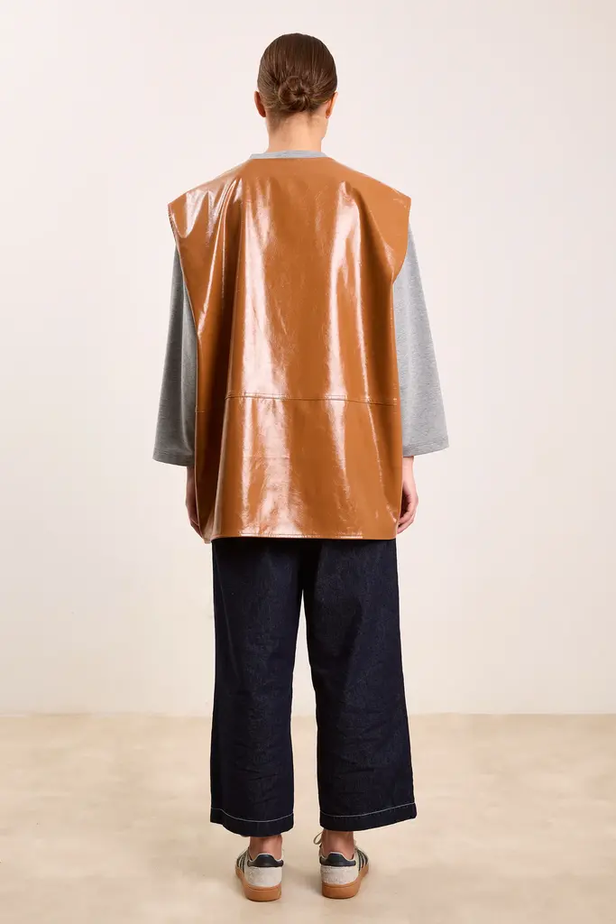 Studio Clique Tiany Shiny Vest - Caramel