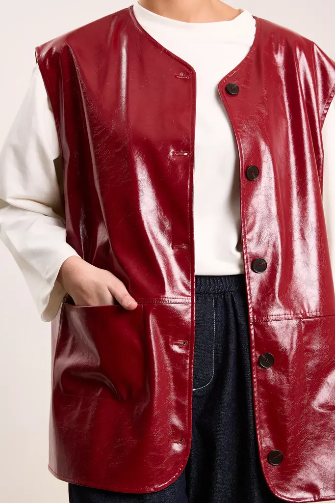 Studio Clique Tiany Shiny Vest - Raspberry Red