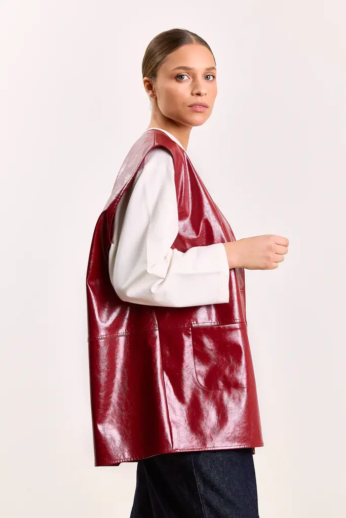 Studio Clique Tiany Shiny Vest - Raspberry Red