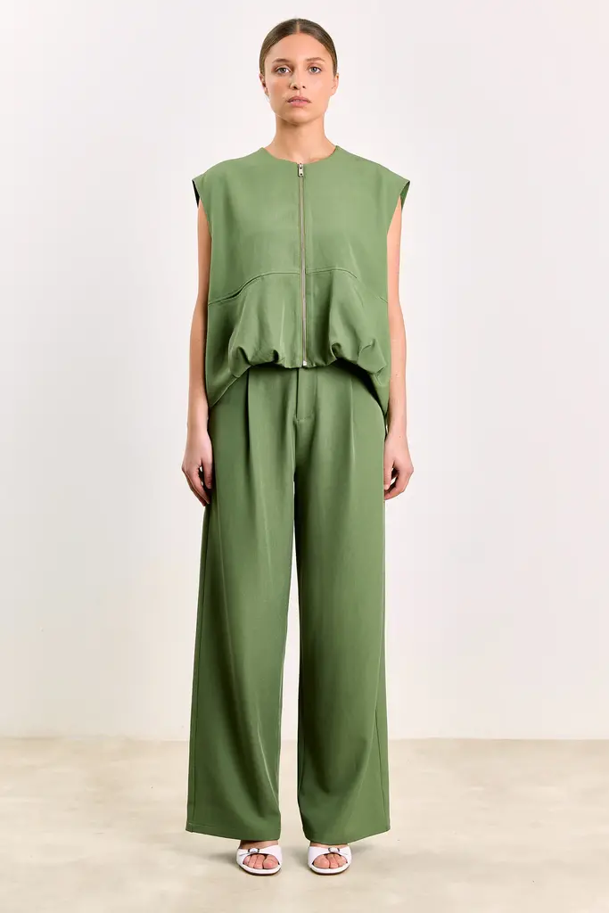 Studio Clique Theodora Vest - Basil