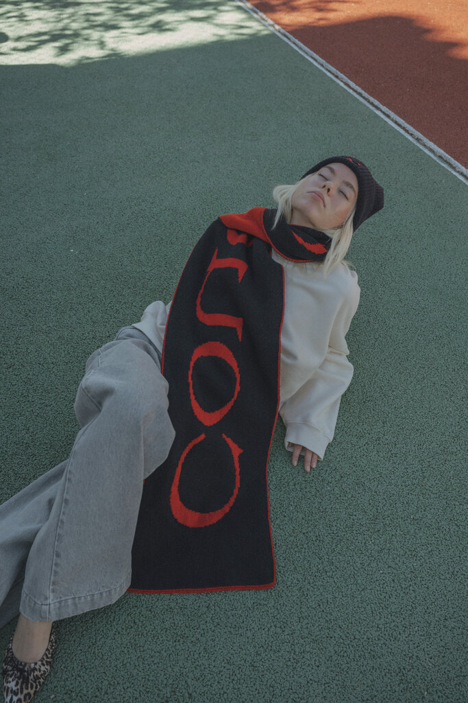 Cou Cou Collection Willow Scarf - Navy/Red