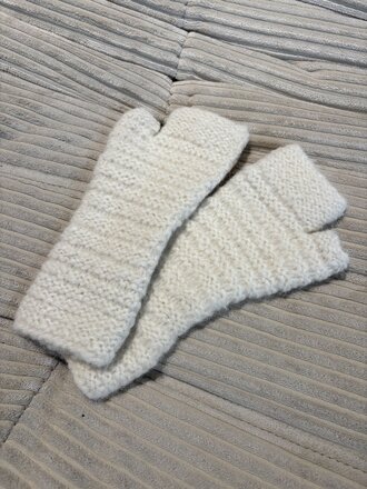 INTI Wantes Sin Dedo Gloves - Ecru