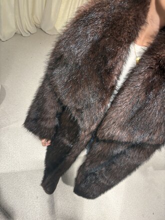 ONE and OTHER Kendale Fur Coat - Espresso