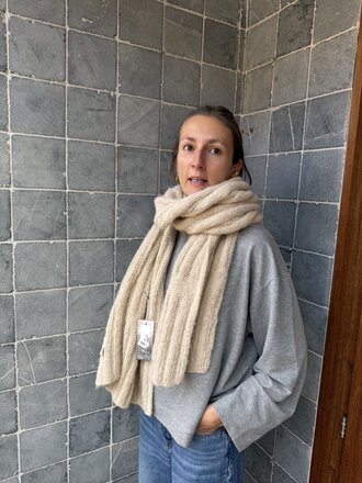 INTI Perdida Knitted Scarf - Marfil