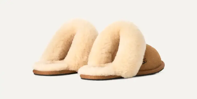 UGG UGG Scuffette - Chestnut