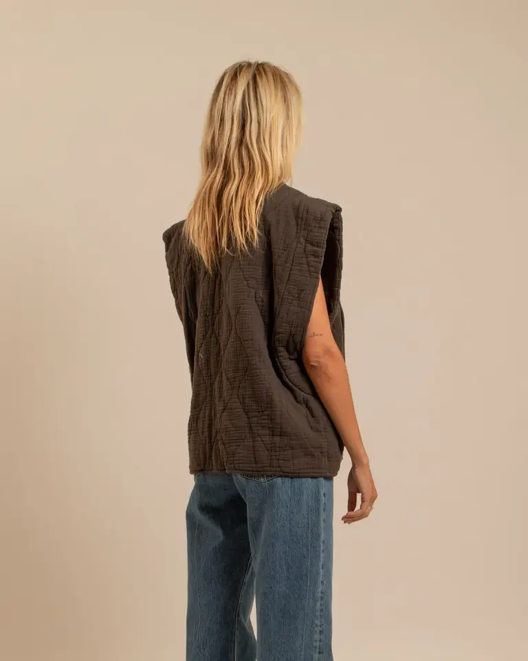 Aokyanos Brooklyn Vest - Chocolate